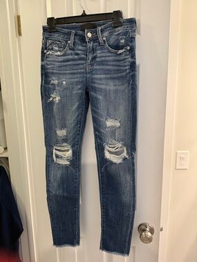 Buckle Women's Dark Blue Distressed Skinny Jeans